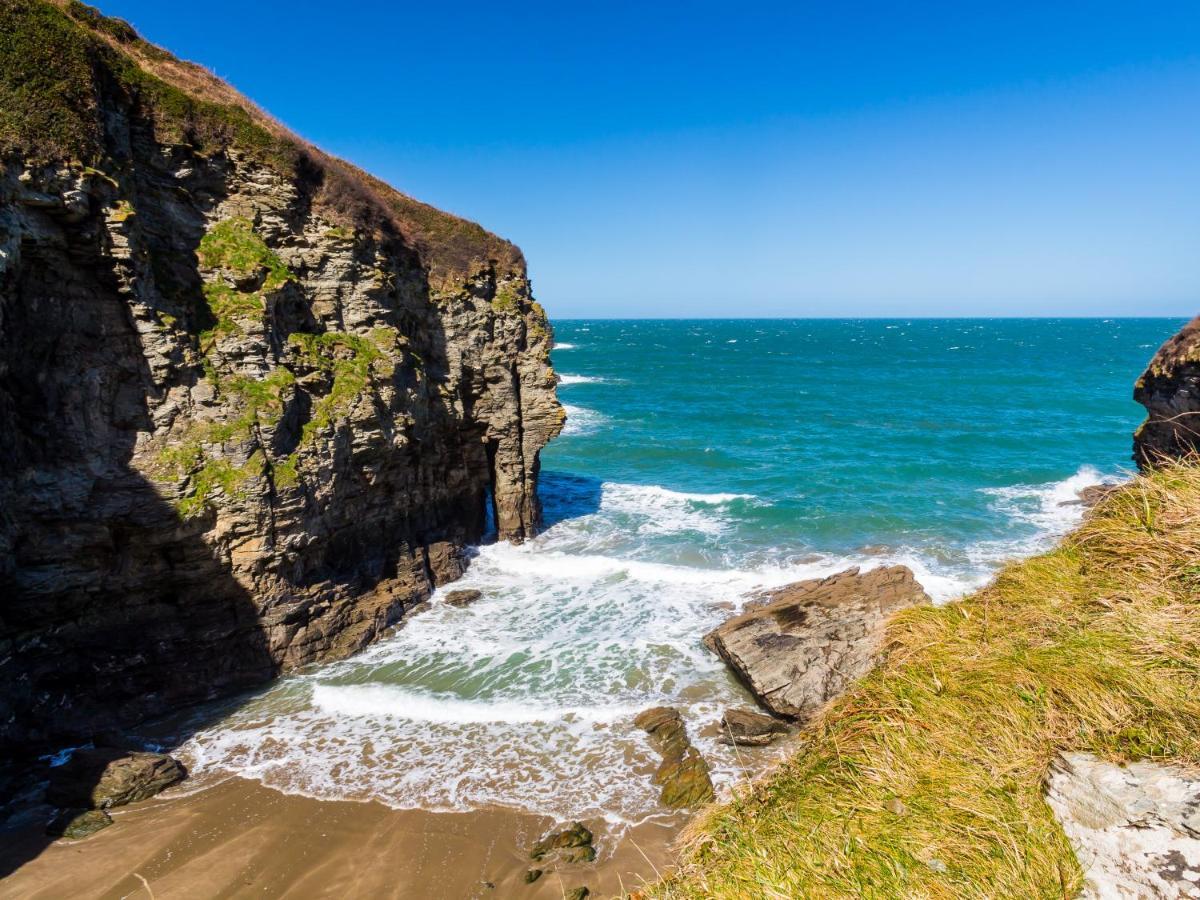 Polrunny Farm Elderberry Cottage With Sea View Boscastle Exteriör bild